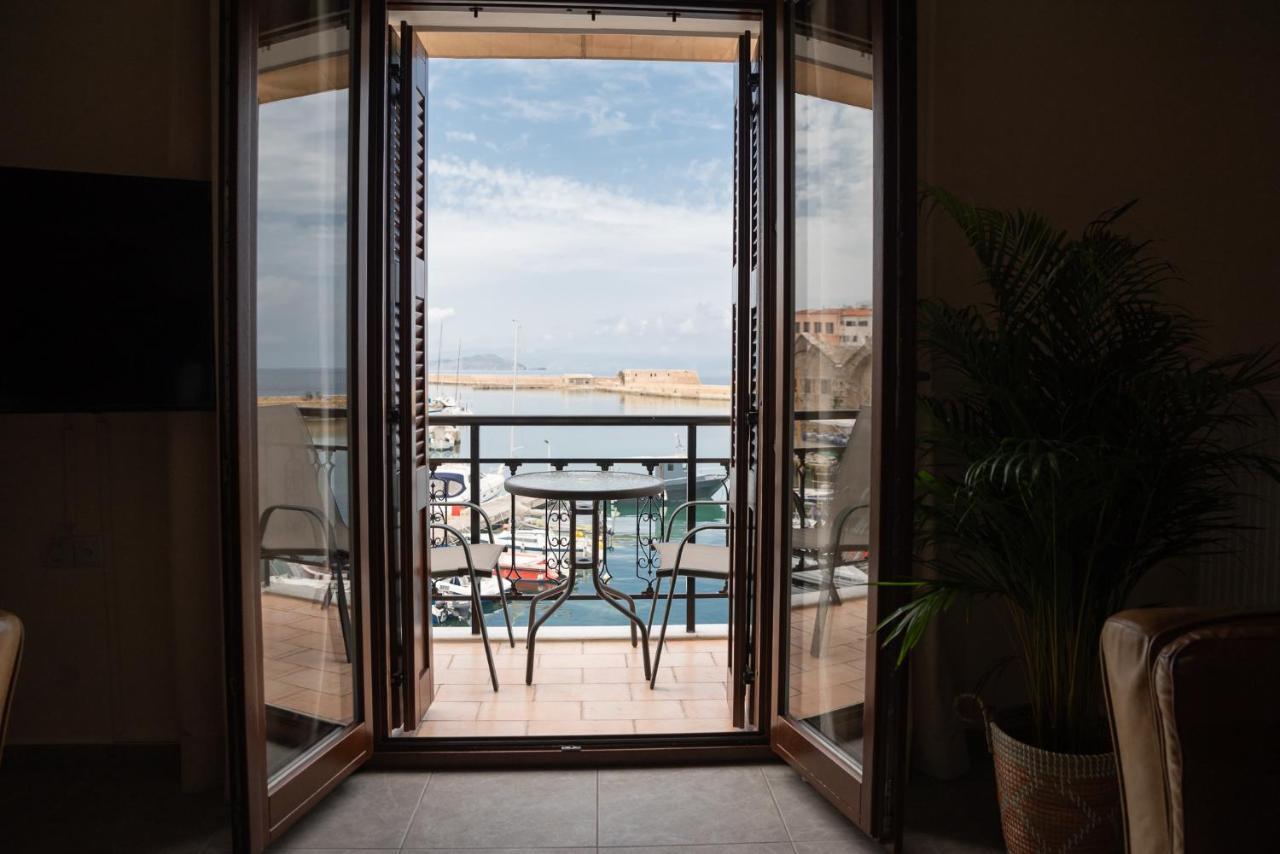 Destino Home Overlooking The Venetian Port Of Chania Ханья Экстерьер фото