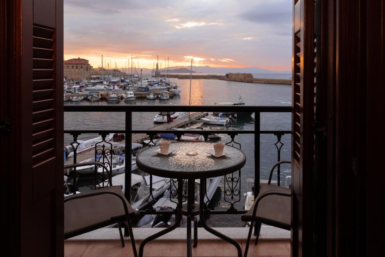 Destino Home Overlooking The Venetian Port Of Chania Ханья Экстерьер фото