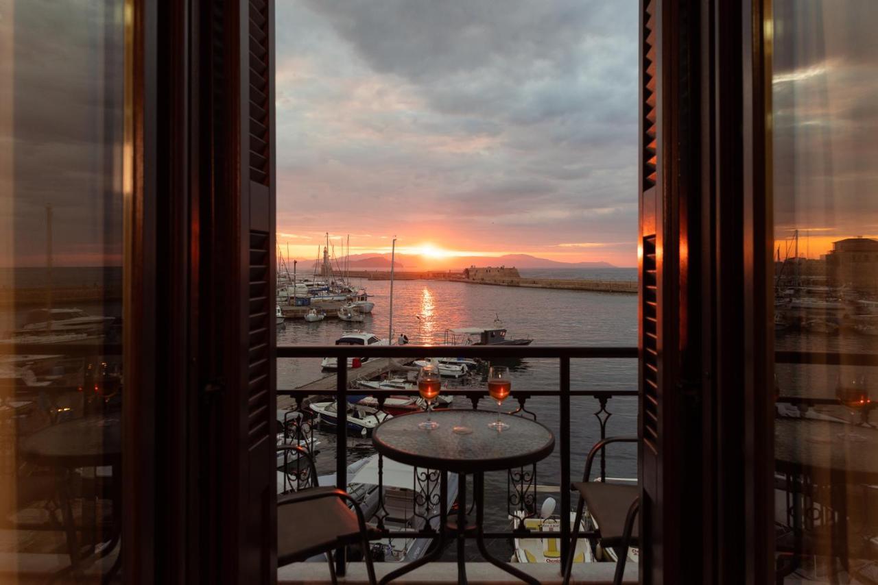 Destino Home Overlooking The Venetian Port Of Chania Ханья Экстерьер фото